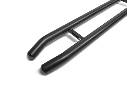 Nissan Interstar FWD 2021 tot 2024 L1 - sidebars &Oslash; 60 mm - geknikt - RVS 304 mat zwart