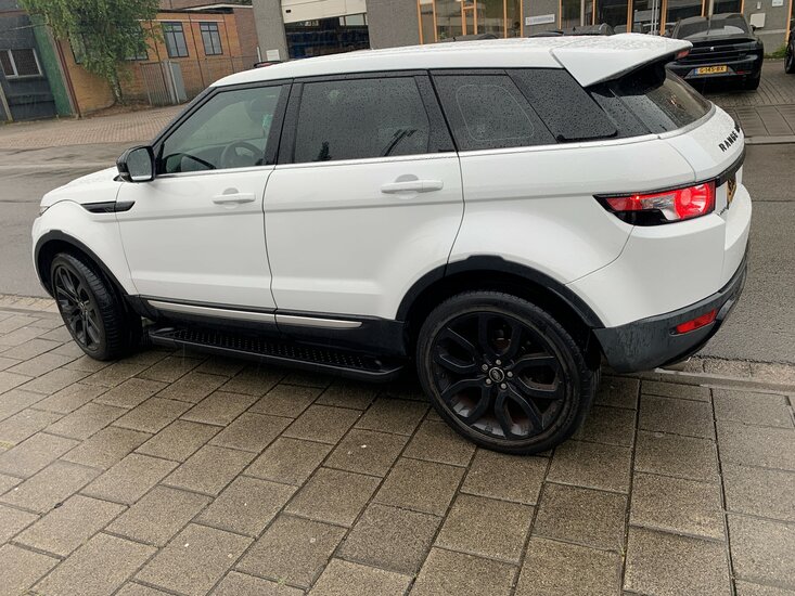 Land Rover Evoque 2012 tot heden - aluminium treeplanken zwart - ronde nop