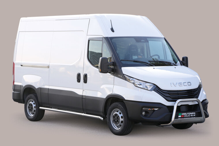 Iveco Daily 2024 tot heden &ndash; pushbar &Oslash; 63 mm met CE/EU certificaat - RVS 304 hoogglans gepolijst