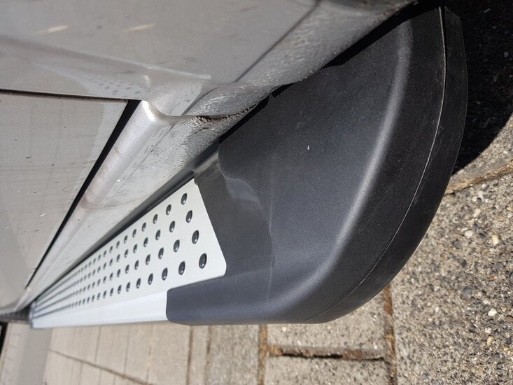 Peugeot 3008 2023 tot heden - aluminium treeplanken grijs - ronde nop