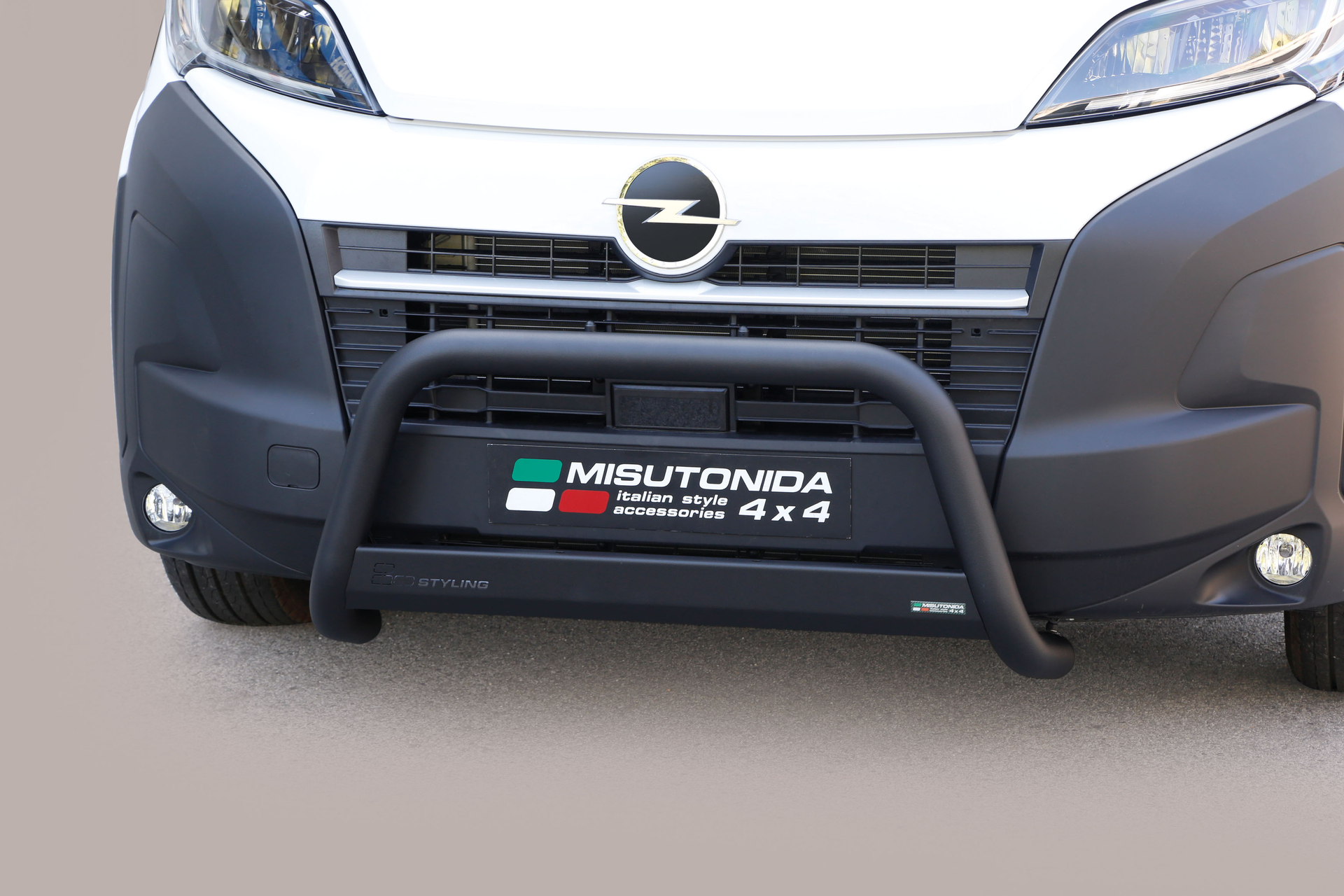 Opel Movano-E 2024 tot heden - pushbar Ø 63 mm met CE/EU certificaat - RVS 304 zwarte poedercoating