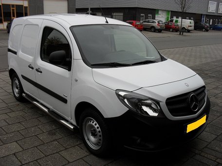 Mercedes Citan sidebars buis 70 mm met 3 steps L3