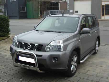 Nissan X-Trail van 2007 tot 2013 Sidebars met RVS trede