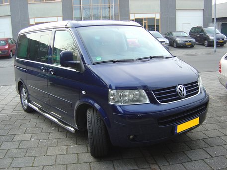 Volkswagen T5 / T5 GP Sidebars buis 70 mm met 3 steps L2