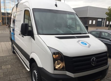 Volkswagen Crafter Sidebars buis 60 mm mat geknikt L2